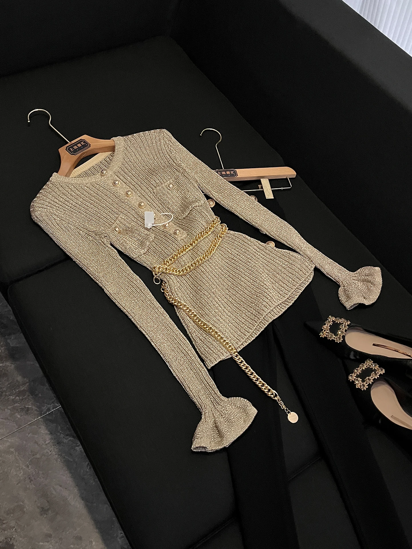 

Женский вязаный свитер Ele Sle Slim Fit с круглым вырезом, на одной пуговице, с цепочкой, модный, универсальный, с длинными рукавами