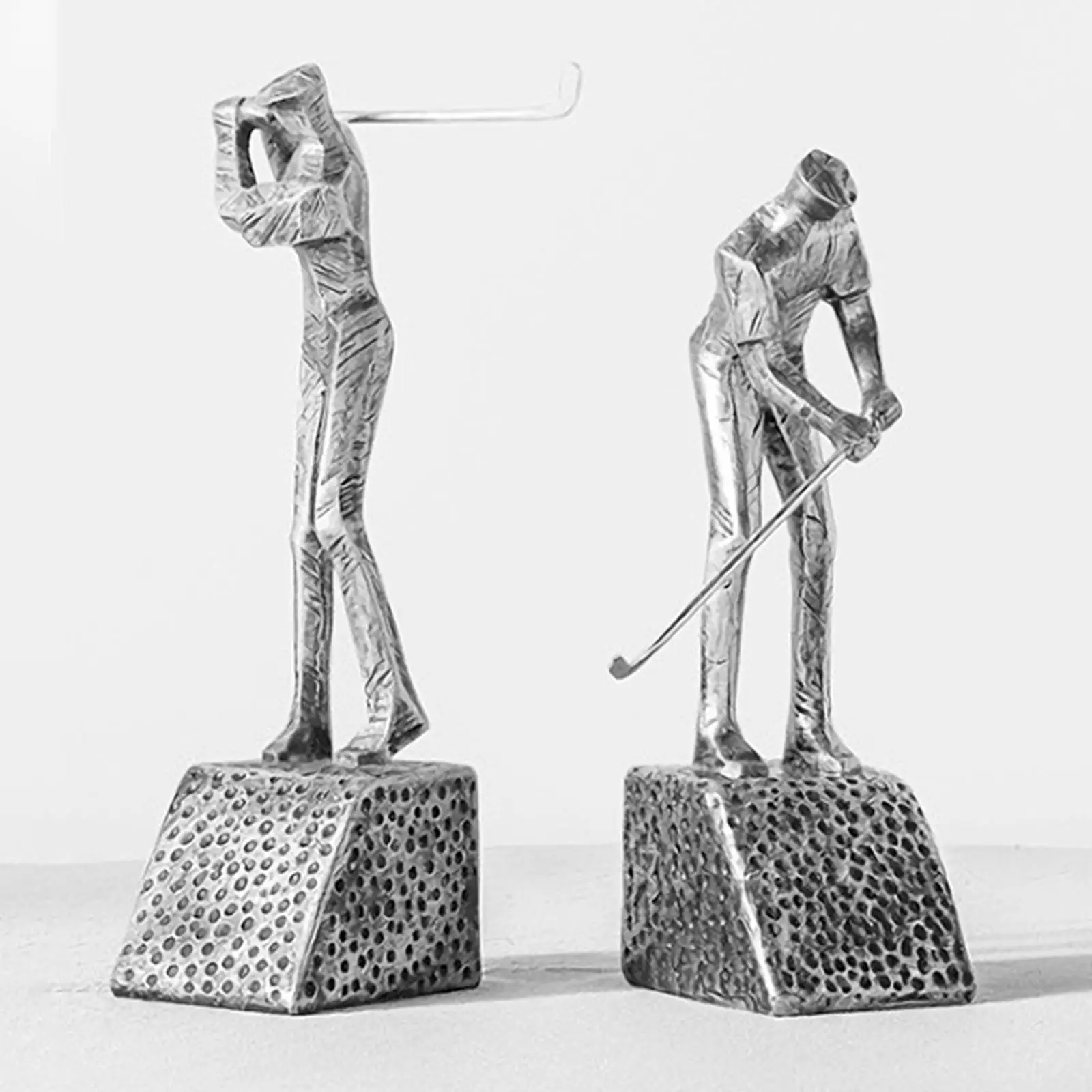 

Golfer Sculpture Ornament Resin Figurine for Home Valentine's Day Desktop