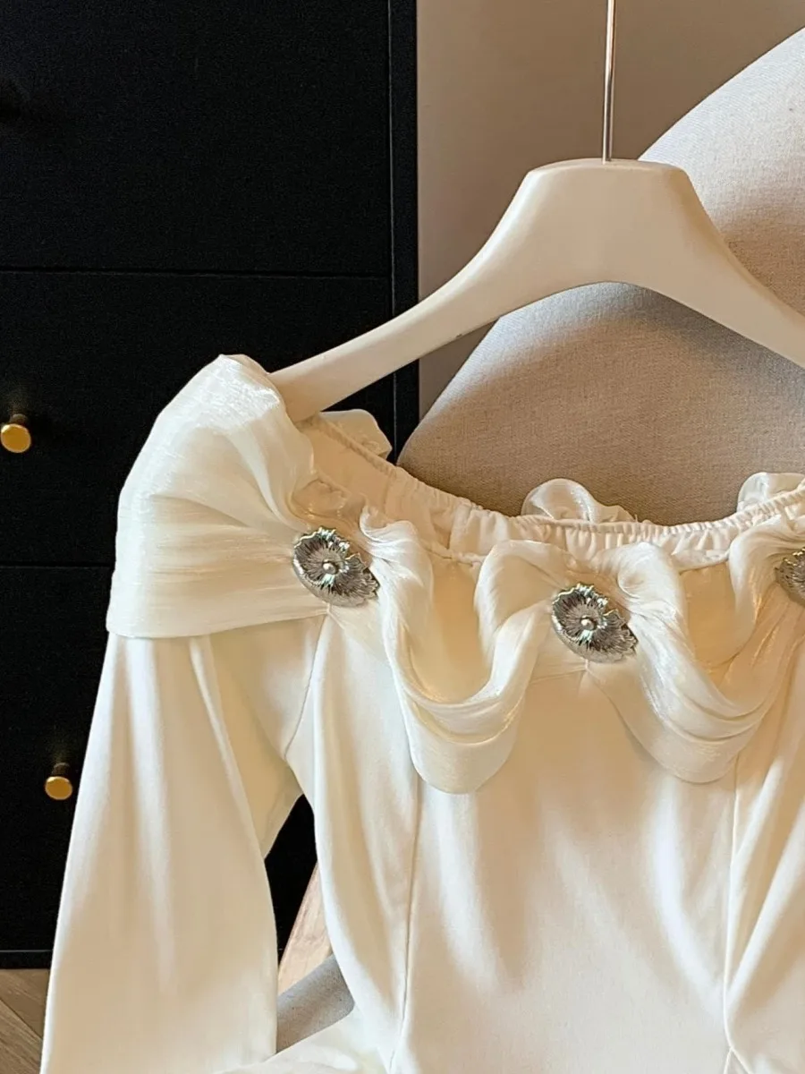 Renda vermelha guarnição ort irt feminino outono inverno bonito saia um ombro base irt topo coreano sle commute sle cintura cinch