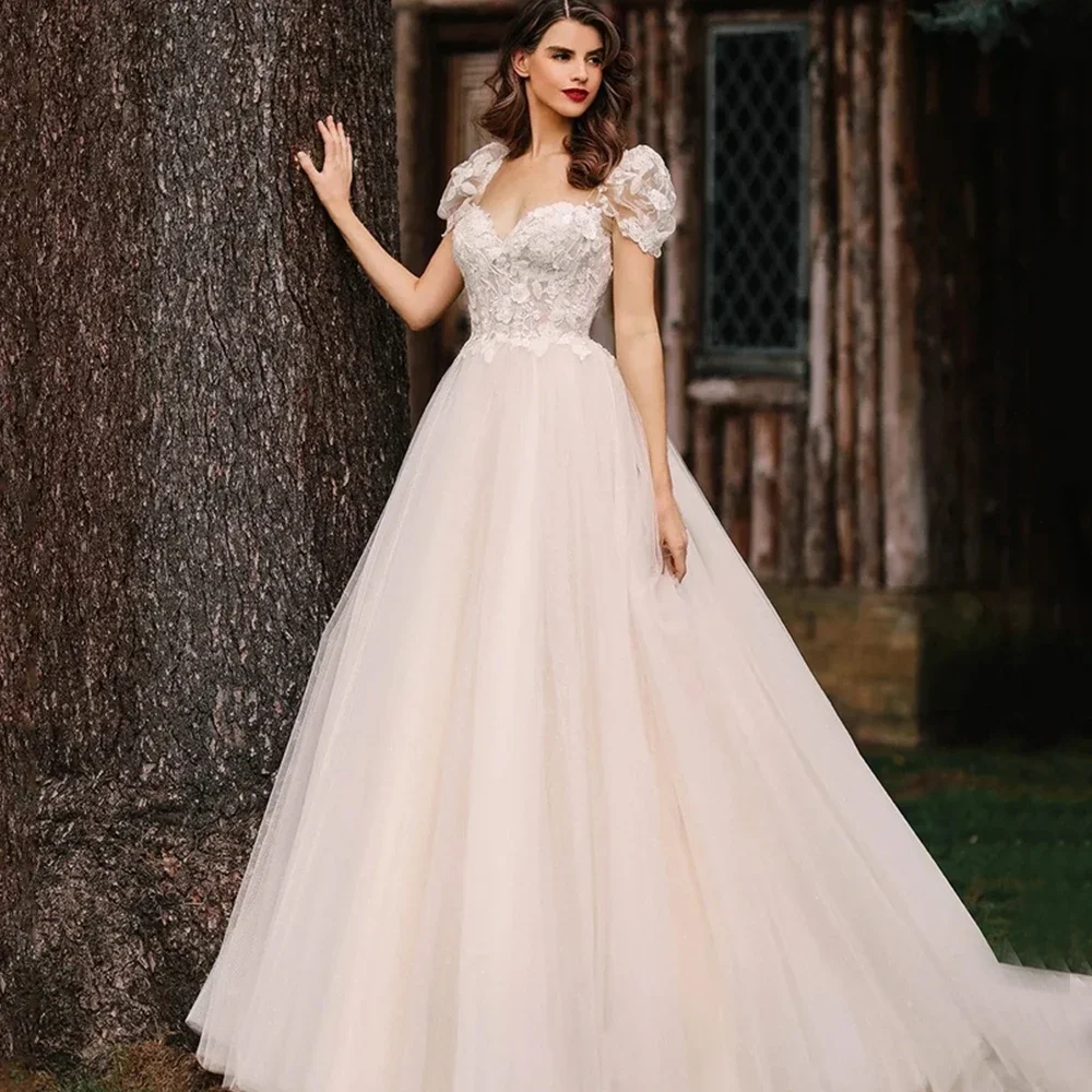 Exquisite Princess Wedding Dress Delicate Applique Puffy Short Sleeve Sweetheart A-Line Floor Length Bridal Sexy Open Back Gowns
