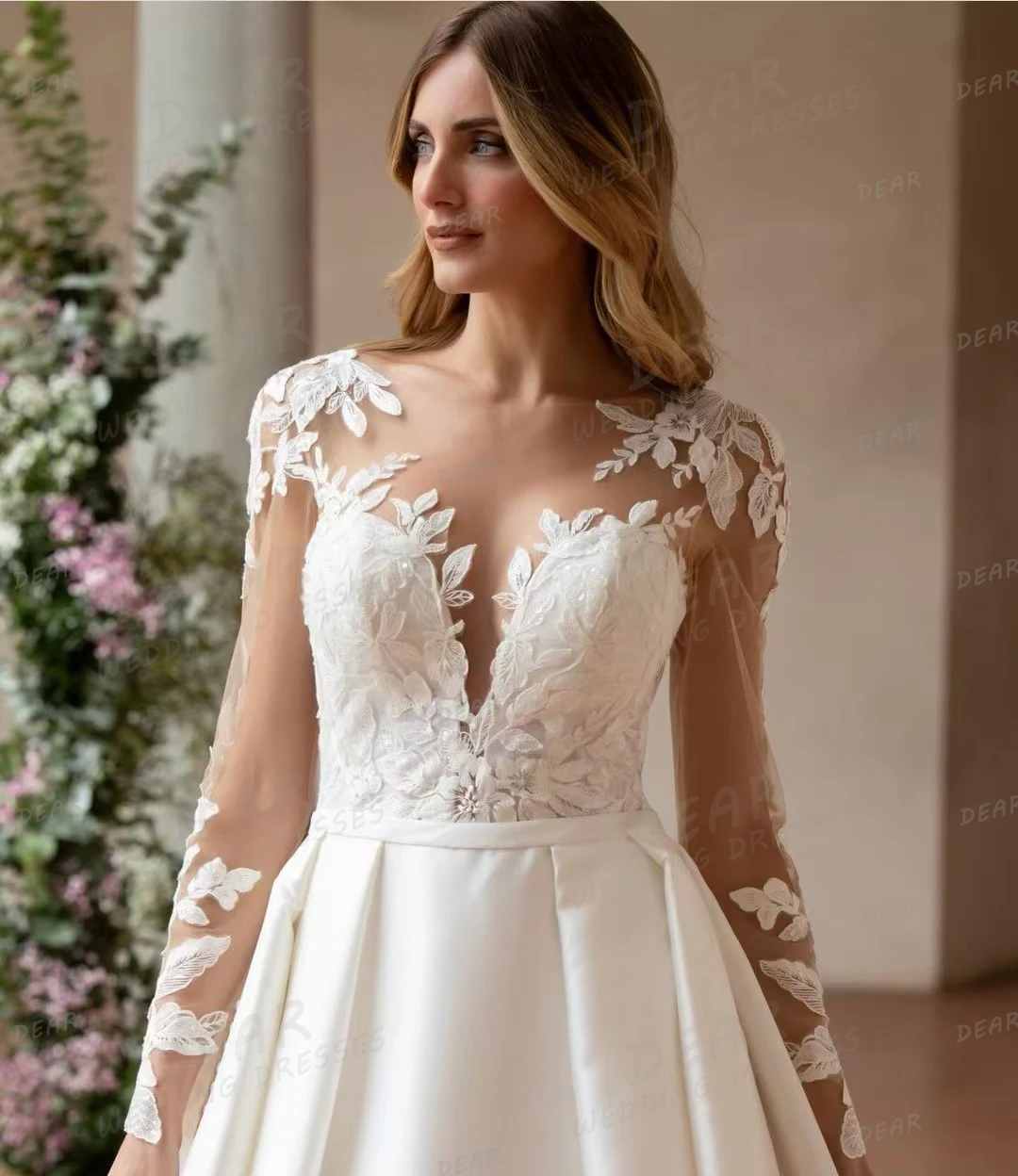 Elegant Princess Wedding Dresses A Line Woman's Appliques Long Sleeve Sexy Backless Pleat Satin Bridal Gowns Vestidos De Novias