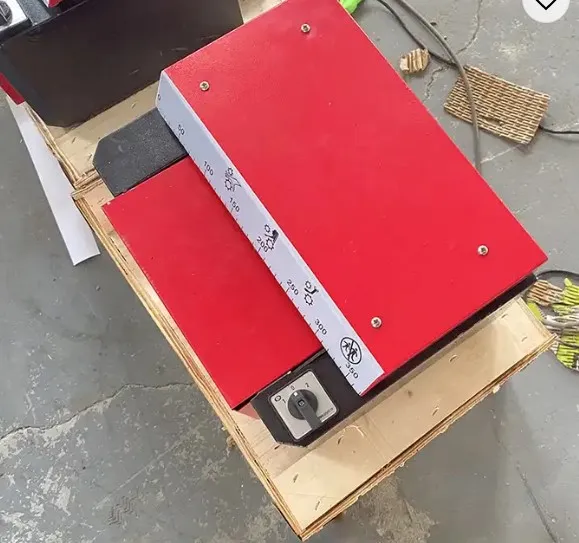 Shredder Machine for Eco-friendly Recycled Cushion Making Pad Carton Cutting Cardboard Corrugated Paper Expanding Machine