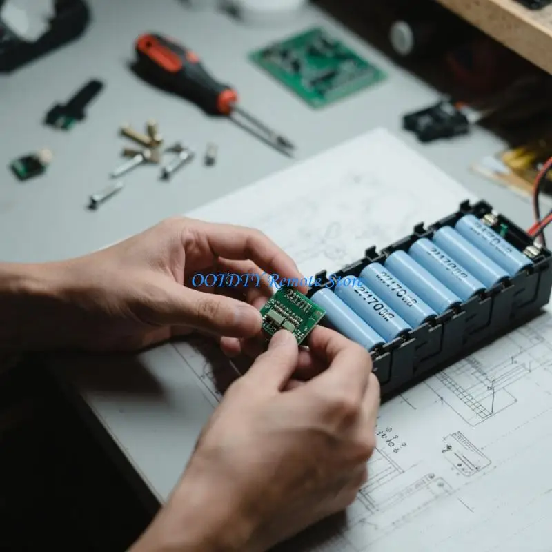 DC5521 Male Connector Battery Case with Safety Cover and Power Switches Holds 8 2A Cells for LED lights and DIY
