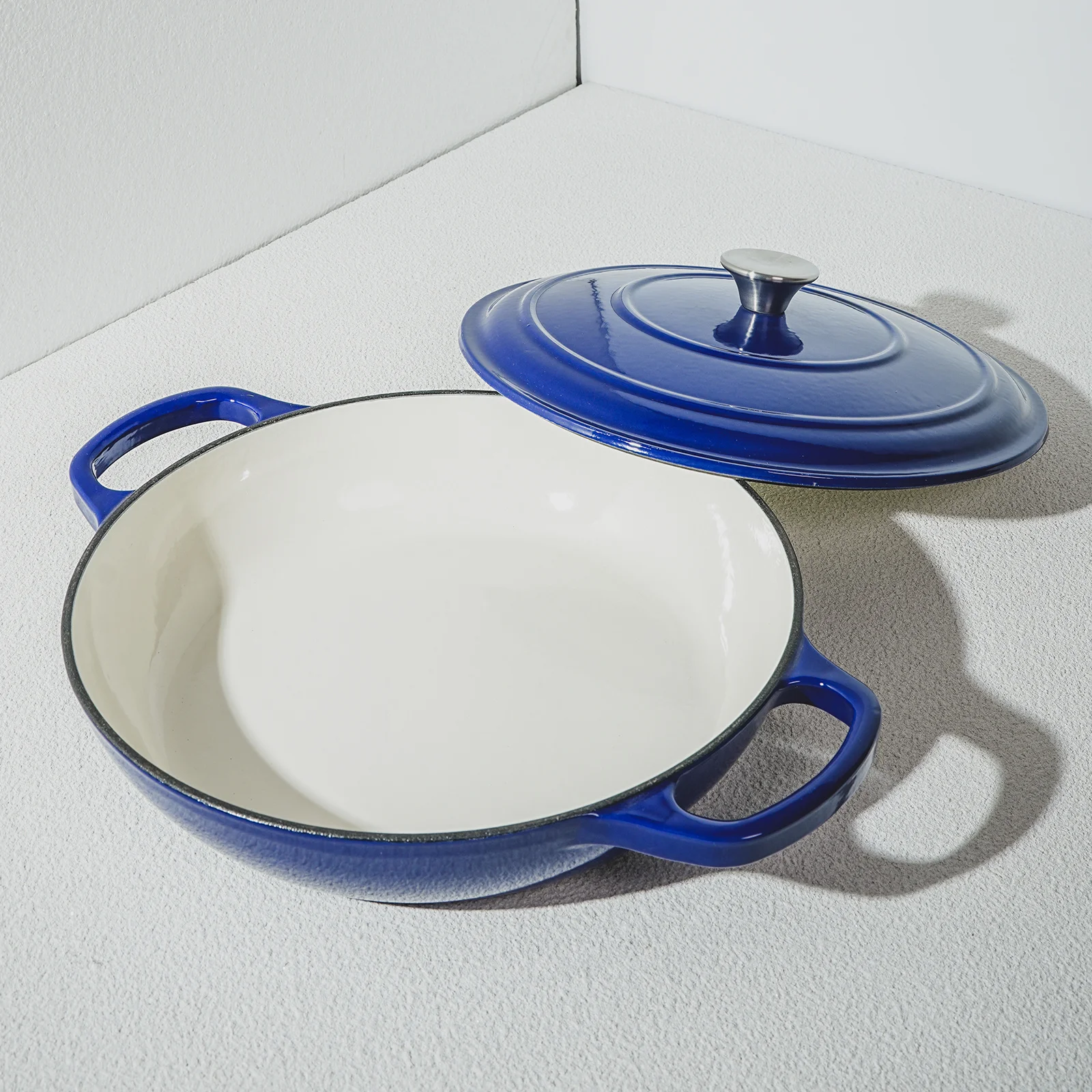 

1pcs Brazier Enameled Cast Iron Blue 3.5 qt For Christmas Gifts For Her, Thanksgiving Day Decorations For Home, Party & Guest
