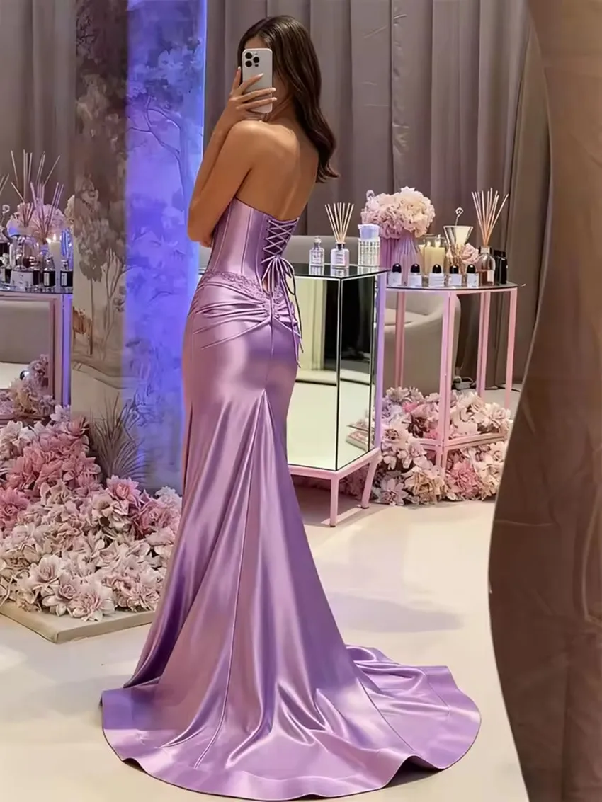 Perline personalizzate Abiti da ballo in raso con applicazioni in pizzo Sirena con spacco con spalle scoperte Abiti da cerimonia arabi sauditi Abito da sera da donna