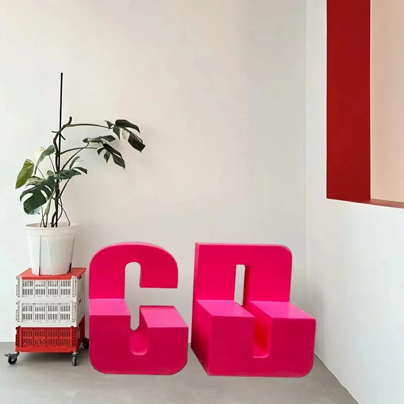 FRP leisure seat shopping mall public rest area waiting chair outdoor school creative letter seat sculpture