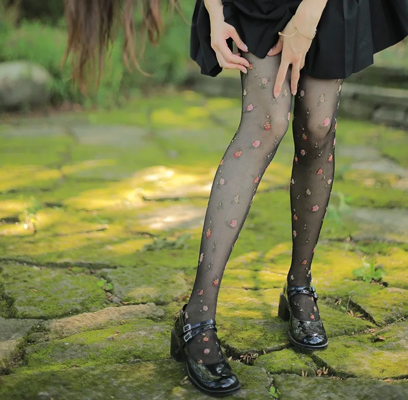 

1 Piece Small Floral Pantyhose Girl Soft Sister Pastoral Style Jacquard Pure Color Pure Desire Silk Stockings Ultra-Thin Woman