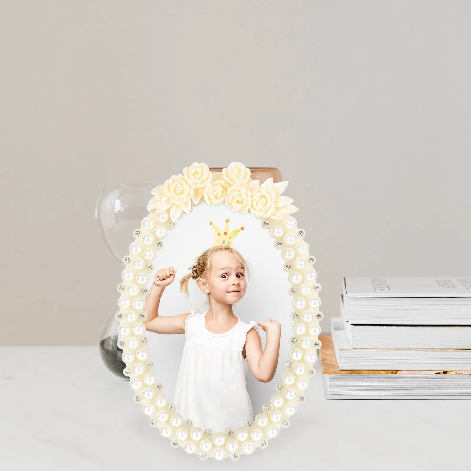 

Resin Oval Photo Frame Pearl Rhinestones Inlaid Vintage Decorative Tabletop Family Wedding Picture Display Holder