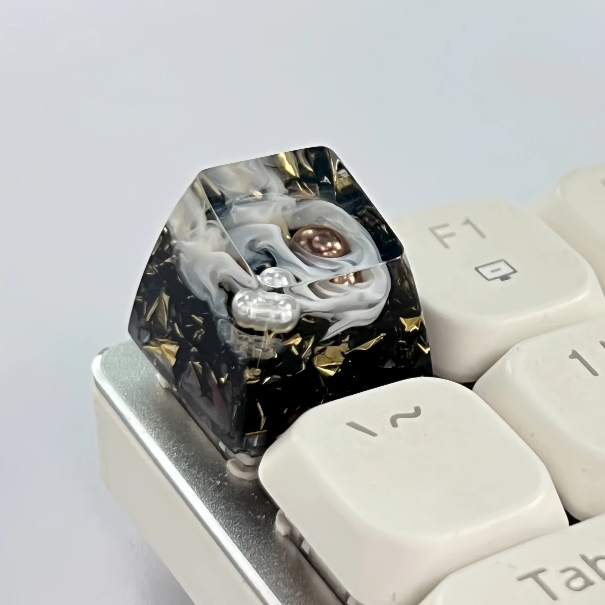Maßgeschneiderte Tastenkappe aus Kunstharz, Perlenpersönlichkeit, transparentes Goldfolienprofil, Tastenkappe für Gaming-Tastatur MX-Achse