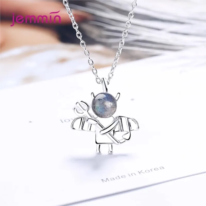 Newest Model Women Fashion Necklace Jewelry High Quality Genuine 925 Sterling Silver Necklace With Shinny Moon Stone Pendant