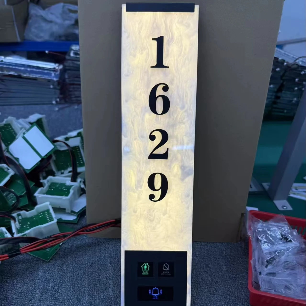 APCITL Verified Modern Eco-Friendly Illuminated Do Not Disturb DND Apartment Hotel Door Number Sign Walnut Wood Acrylic