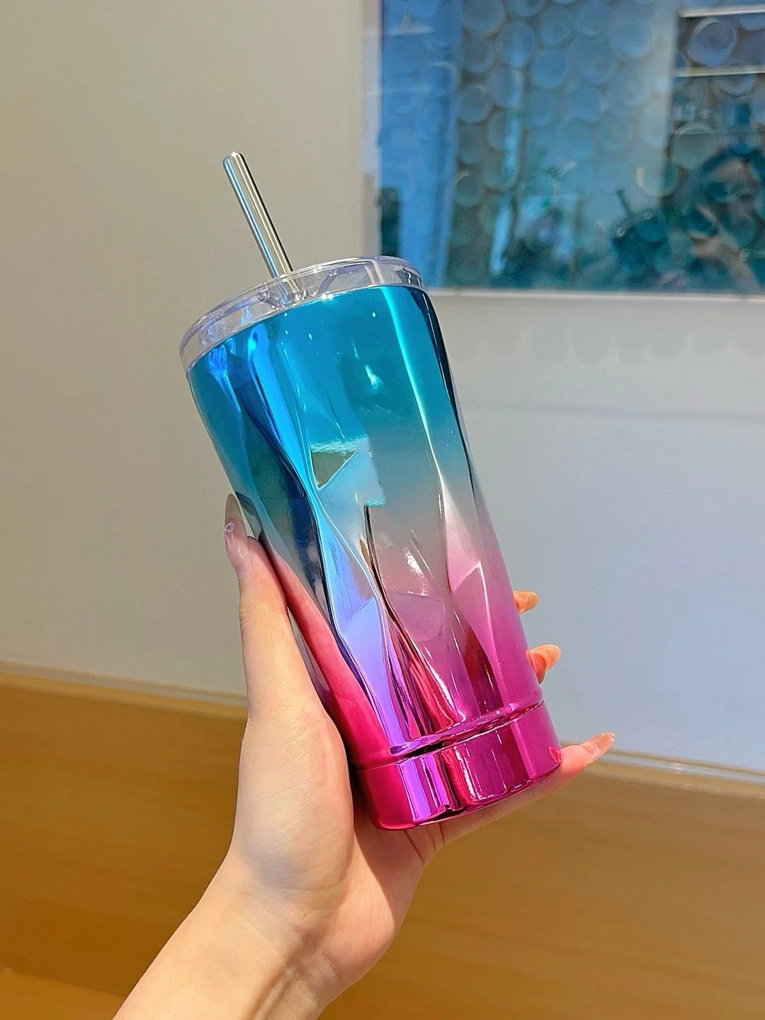 Outdoor draagbare hoogwaardige roestvrijstalen waterbeker met rietje Kantoorkop / koffiekop / hoogwaardige waterbeker / luxe geschenk