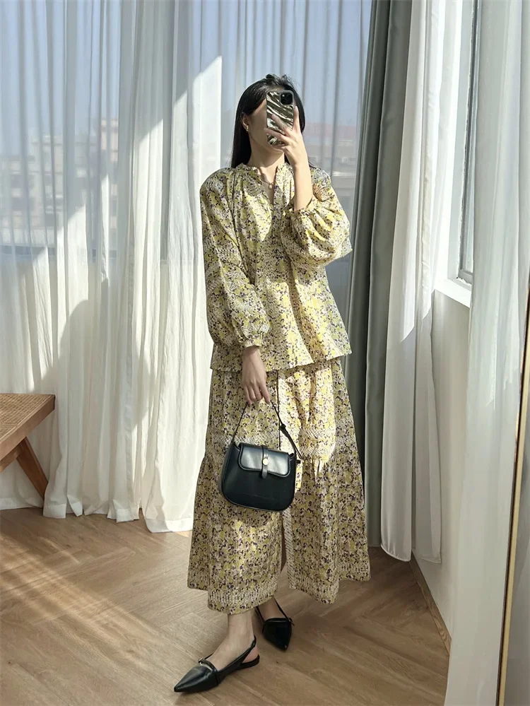 

Women Floral Printed Set Lace Spliced Puff Sleeve V-Neck Blouse or High Waist A-Line Midi Skirt Vintage Summer 2024 Suit