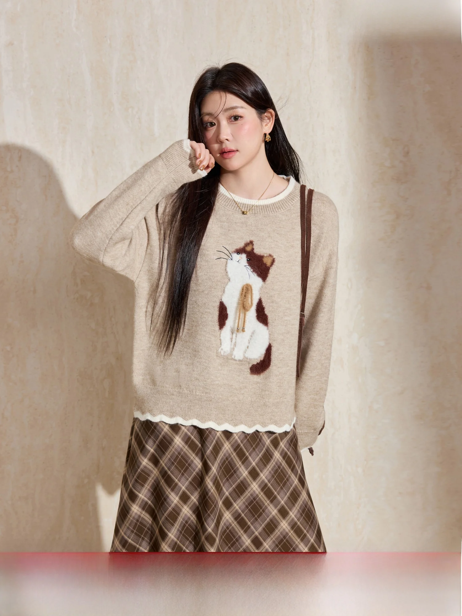 

Loose Fit round Ne Knitted Sweater with Pattern by Blue Language Spring 2026 plus Size Comfortable Slimming Top