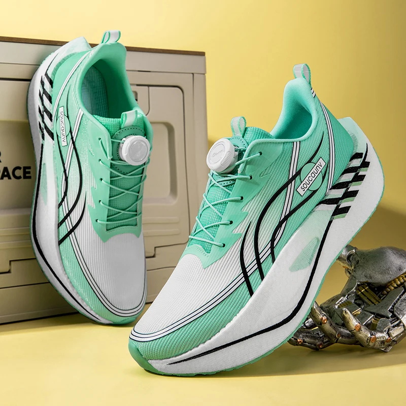 

Soft Mens Womens Sports Shoes Autumn and Winter Shock-absorbing and Stable Running Shoes Breathable and Flexible Walking Shoes