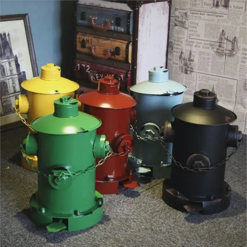 Vintage Wrought Iron Industrial Style Fire Hydrant Shaped Waste Bin Large Size With Cover Foot Stepped Metal Trash Can ZI614