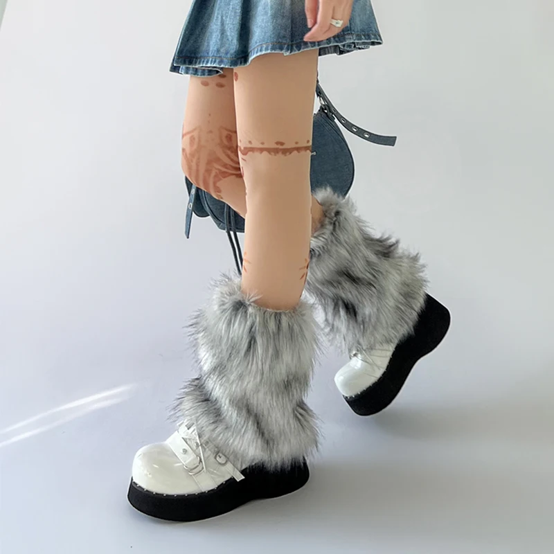 Calentadores de piernas de piel de lobo de imitación gris para niña, botas peludas JK cálidas de invierno, calcetines góticos Punk Jk hasta la rodilla, medias de hip hop, nuevo