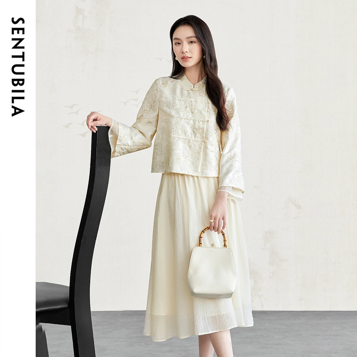 

SENTUBILA Apricot Skirt Set Chinese Style Woamn Embroidery Flora Loose Tops Lyocell Midi Folds Skirts Elegant Sets 151Z80046Z