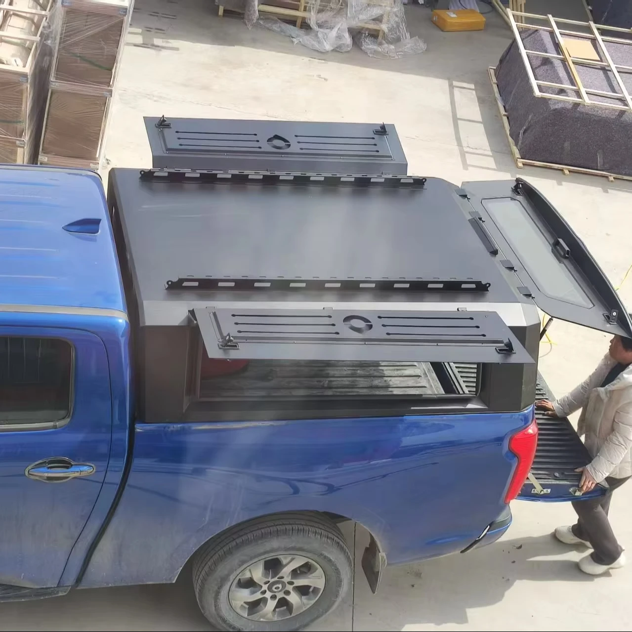 

3-дверный пикап Tonneau чехол сверхмощный алюминий для Ford F150/Toyota Hilux водонепроницаемый противоугонный чехол