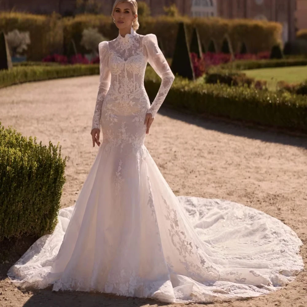Robe de mariée personnalisée avec des appliques en dentelle captivantes, col haut modeste, manches longues, robe de mariée classique, robe de mariée sirène