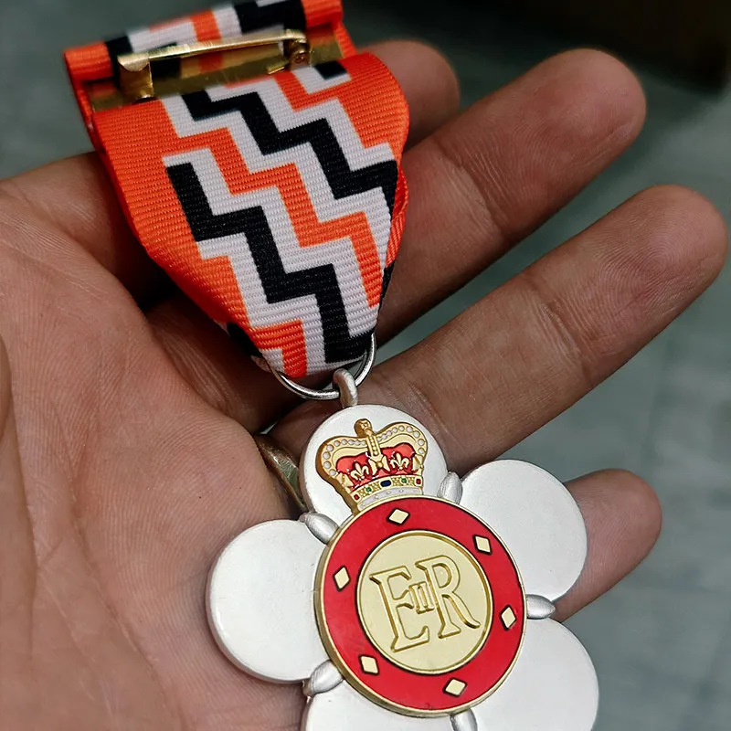 Commonwealth of the United Kingdom New Zealand Queen's Service Medal