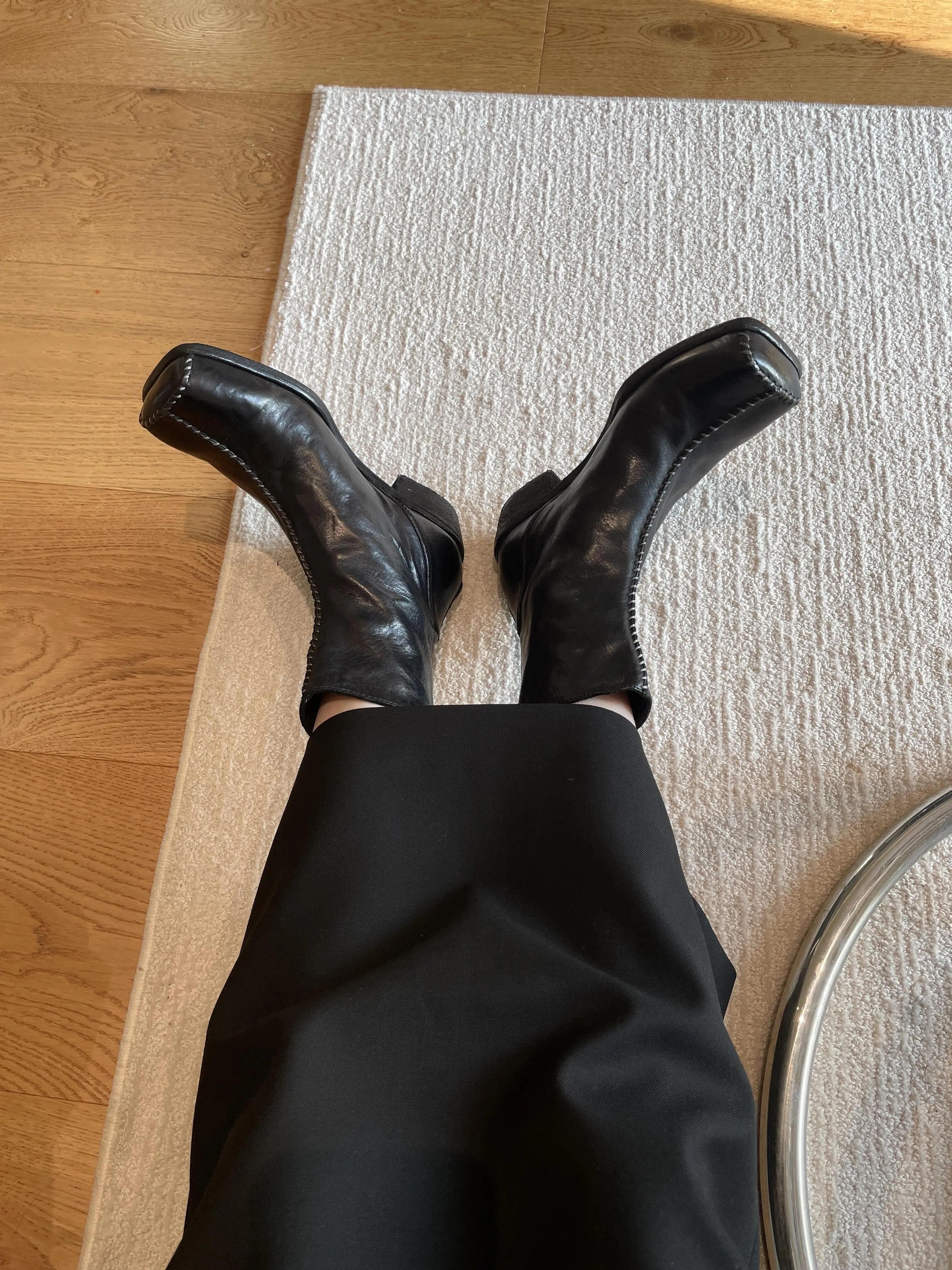 Women's Black Leather Ankle Boots Contrast Stitching Square Toe Sleek Avant-Garde Design for Street Autumn/winter Fashion Looks