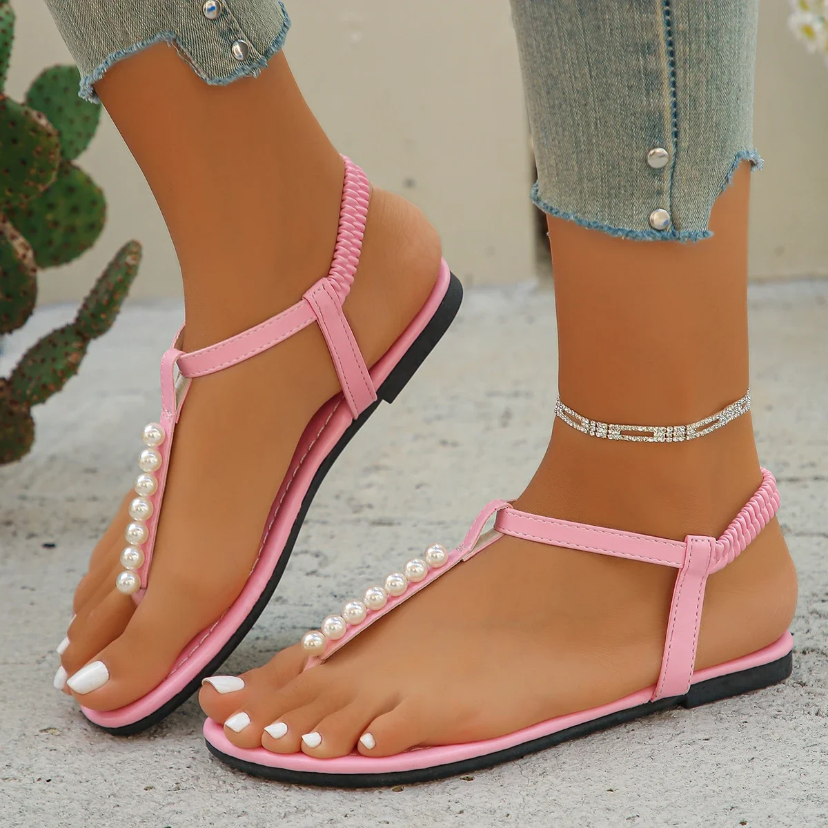 Sandálias femininas 2025 novo verão sapatos planos para mulheres boêmio flip flops senhoras férias sandálias de praia feminino sandalias de mujer