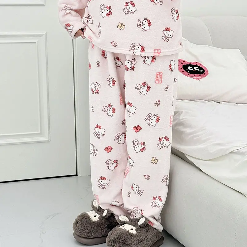アニメハローキティ女性のパジャマ冬漫画フランネルパジャマパンツセットかわいい女の子カジュアルラウンジウェアソフトで快適