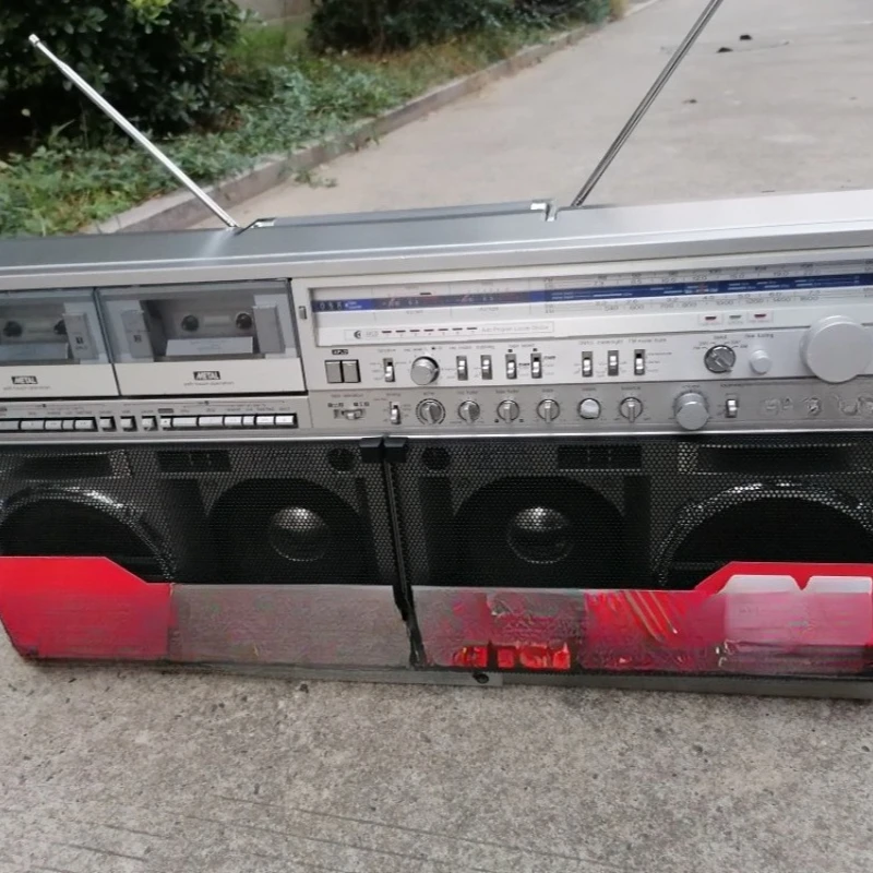 

It is suitable for one HARP777 tape recorder in stock, with normal function and dual card 6-speaker tape recorder.