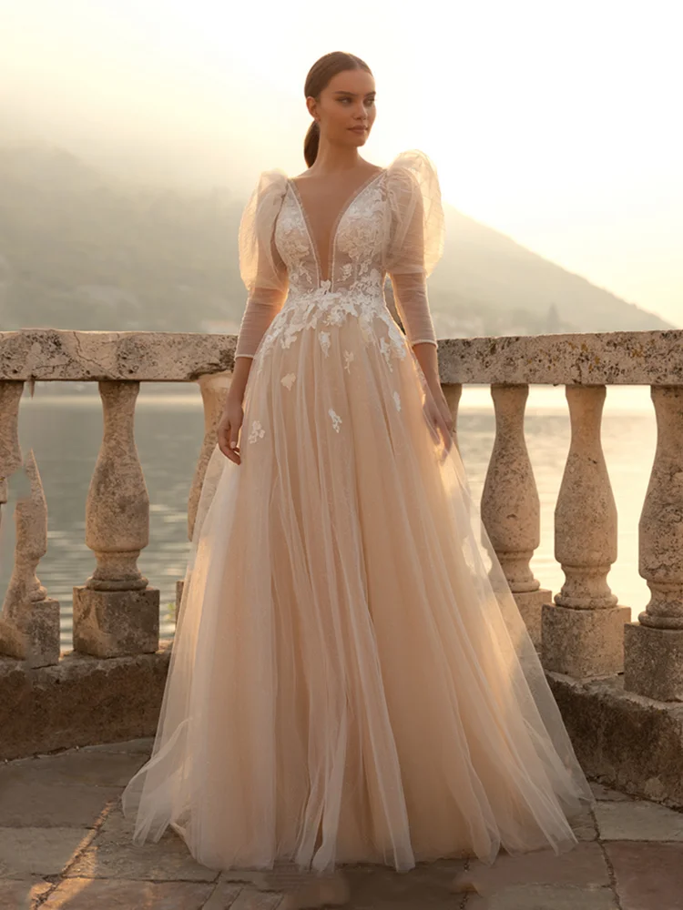 Princess V-neck Wedding Dresses Three Quarter Sleeves Appliques Floor Length Illusion Back Bridal Gown Beach Vestido De Novia