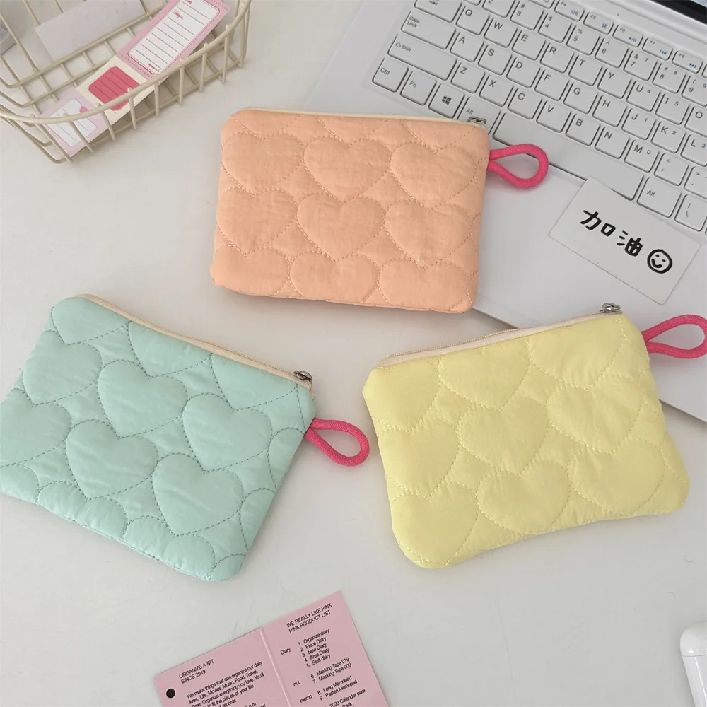 Fashion Korean Cosmetic Bag Women Soild Heart Quilting Handbag Portable Travel Lipstick Makeup Storage Bags Purse