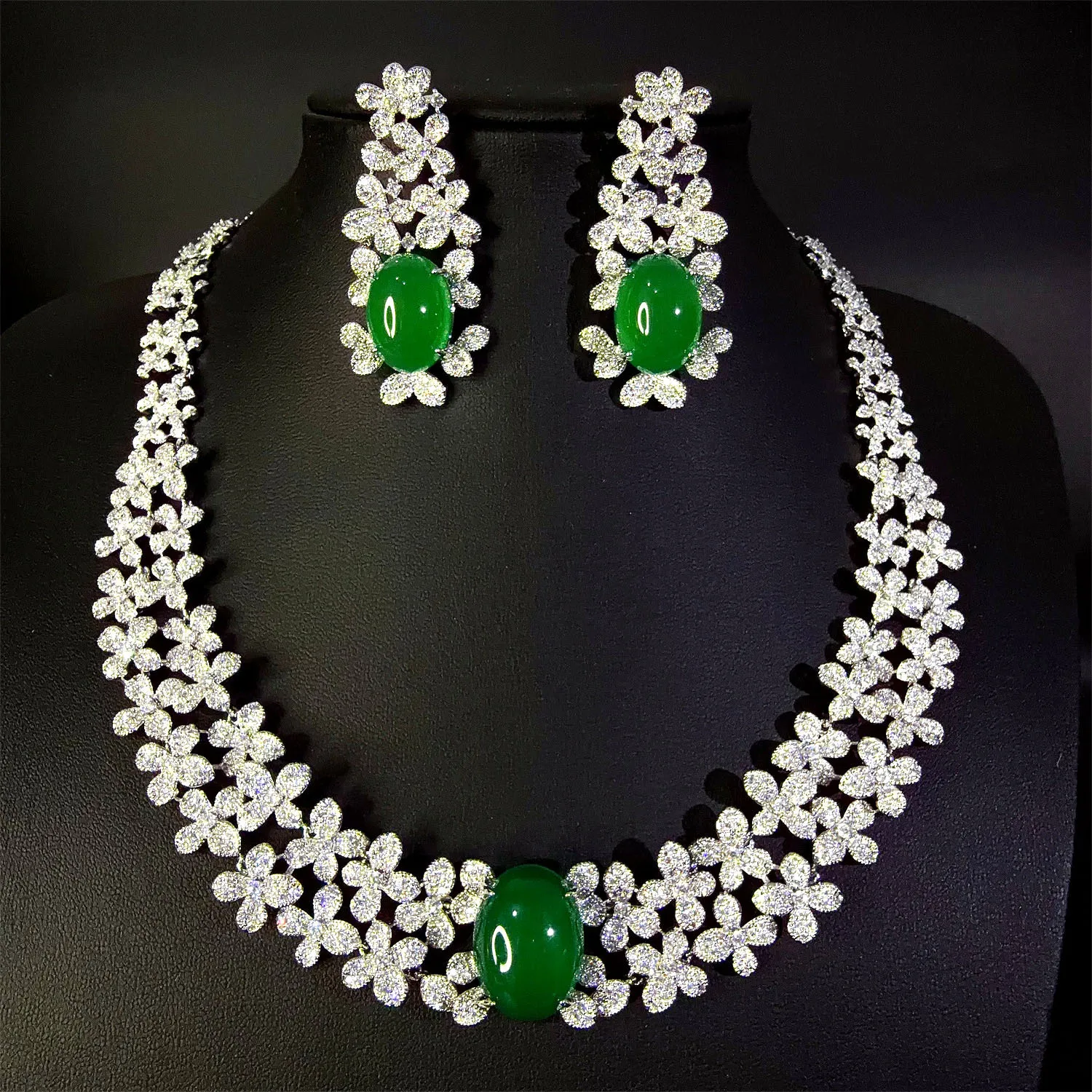 Light Luxury Jewelry Elegant Cute Colorful Flower Necklace Earrings Women Dress Decoration Wedding Holiday Bridal Gift M-936