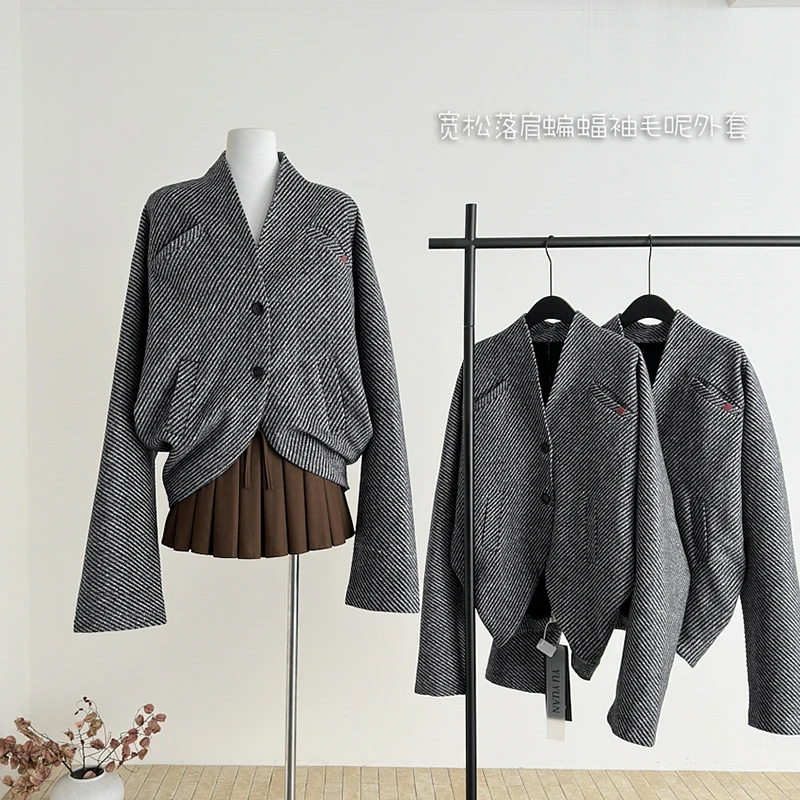 

Stylish Autumn Winter Loose Jacket Coat Off-the-shoulder Bat Sleeve Overcoat Pocket Buttons Down Outwear Wool Blend Jacket Coat