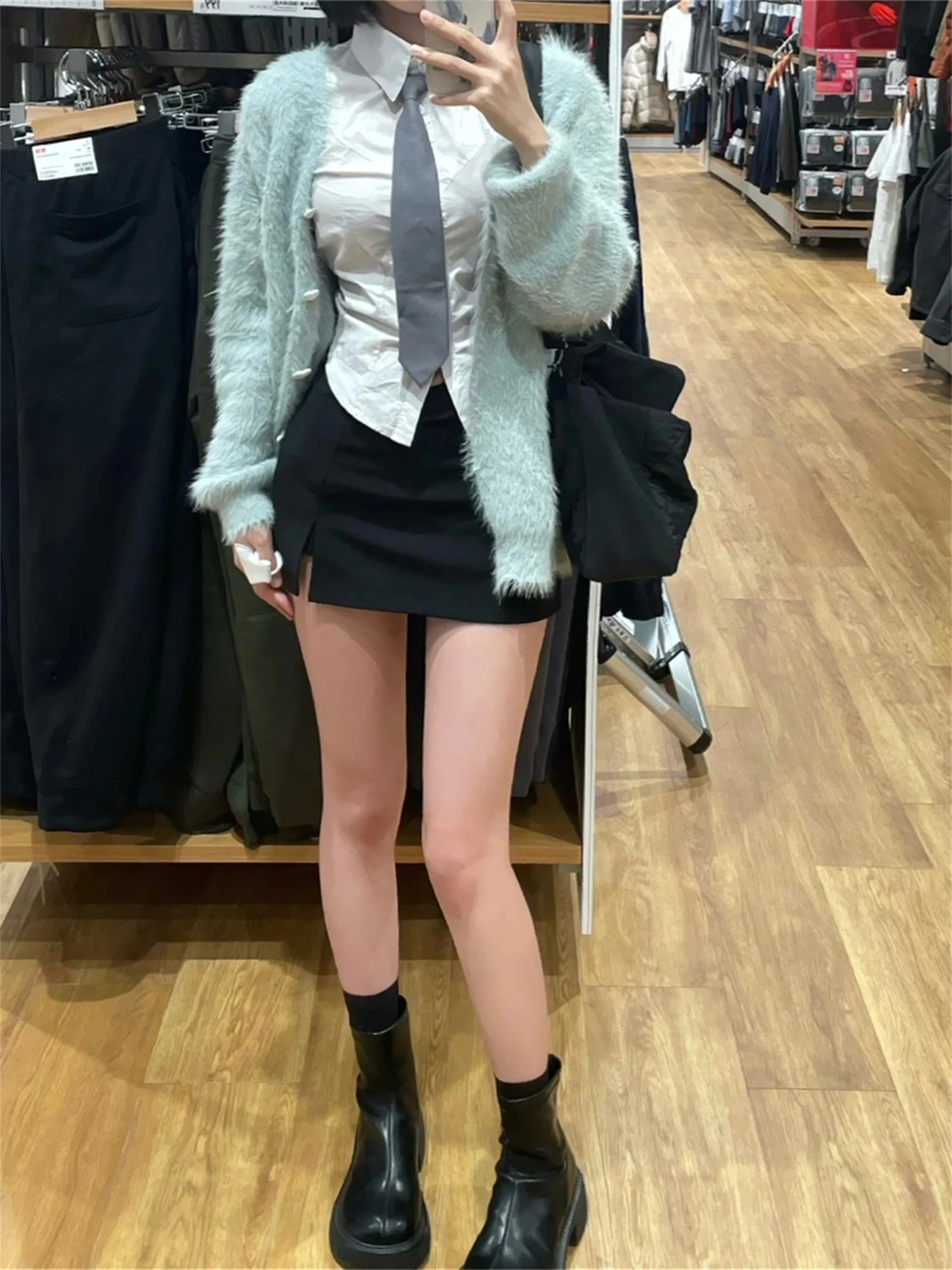 

Юбка А-силуэта с низкой талией и разрезом для женщин больших размеров, черная, эластичная, весенне-осенняя, короткая, в корейском стиле, для повседневной носки