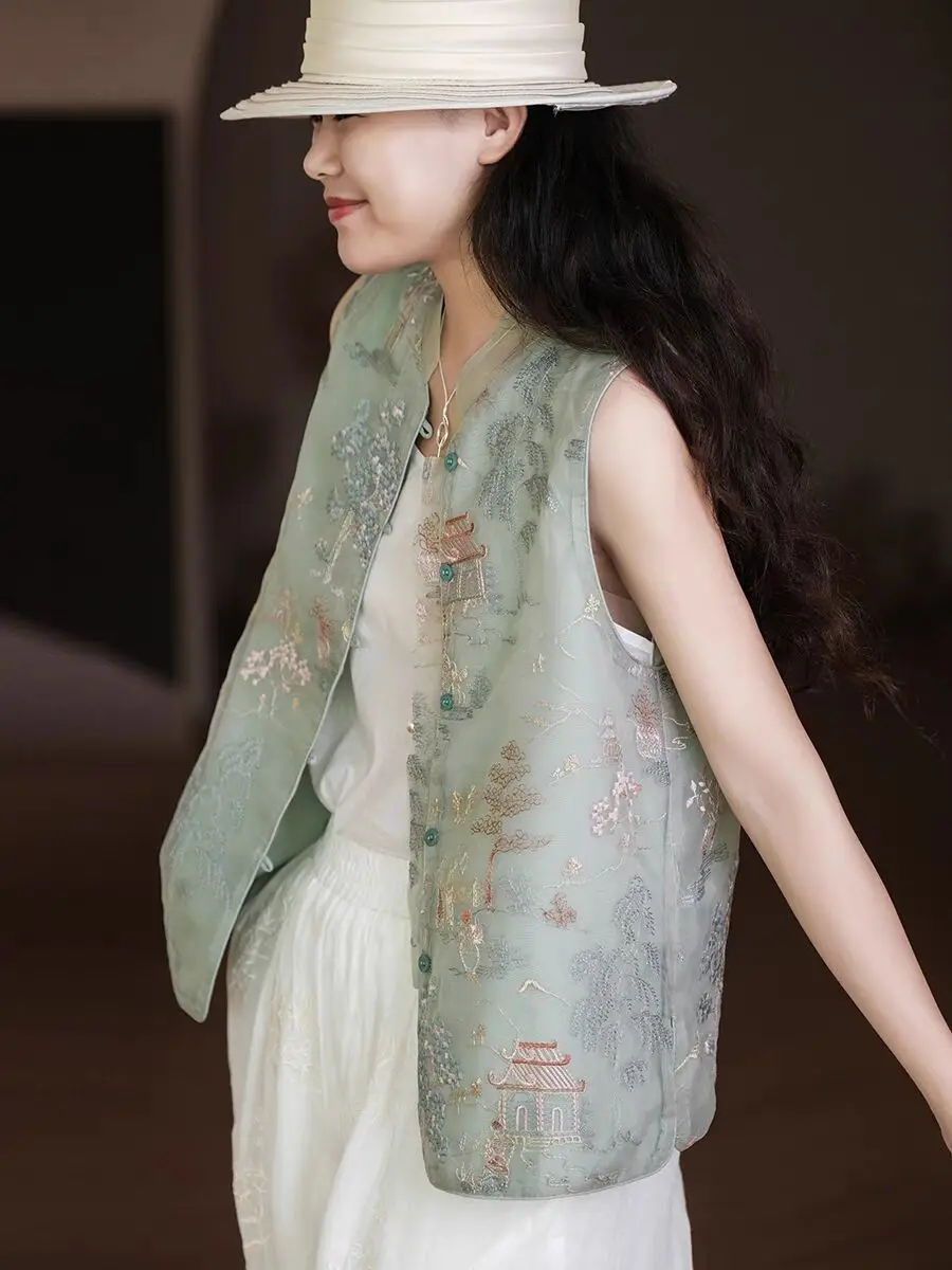 

2025 Vintage Floral Embroidered Vest Top for Women Boho Chic Sleeveless Button Down Short Jacket Summer Vacation Outfit Wh5