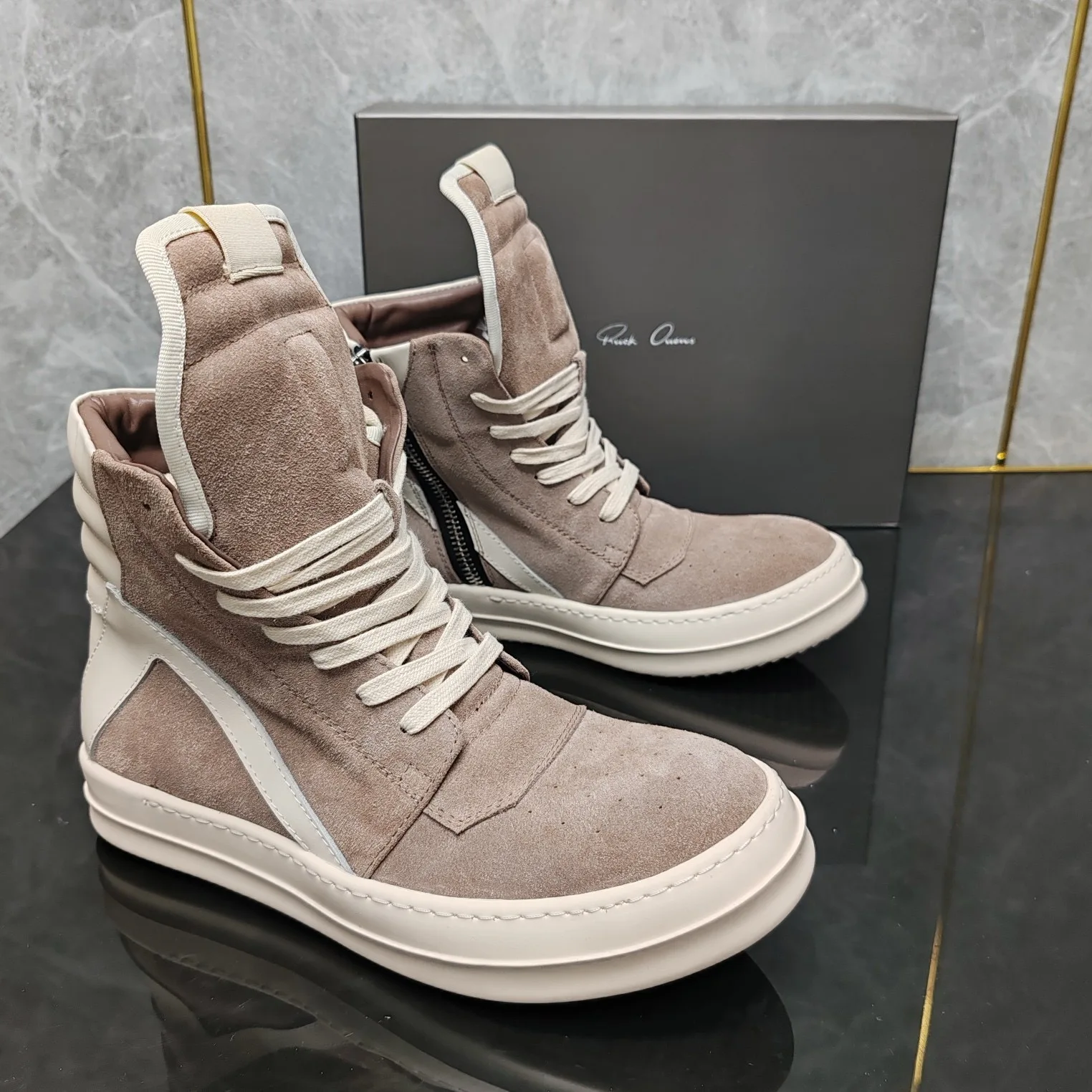 Round Owens khaki inverted triangle high-top shoes cowhide suede frosted casual shoes with zipper one couple shoes.