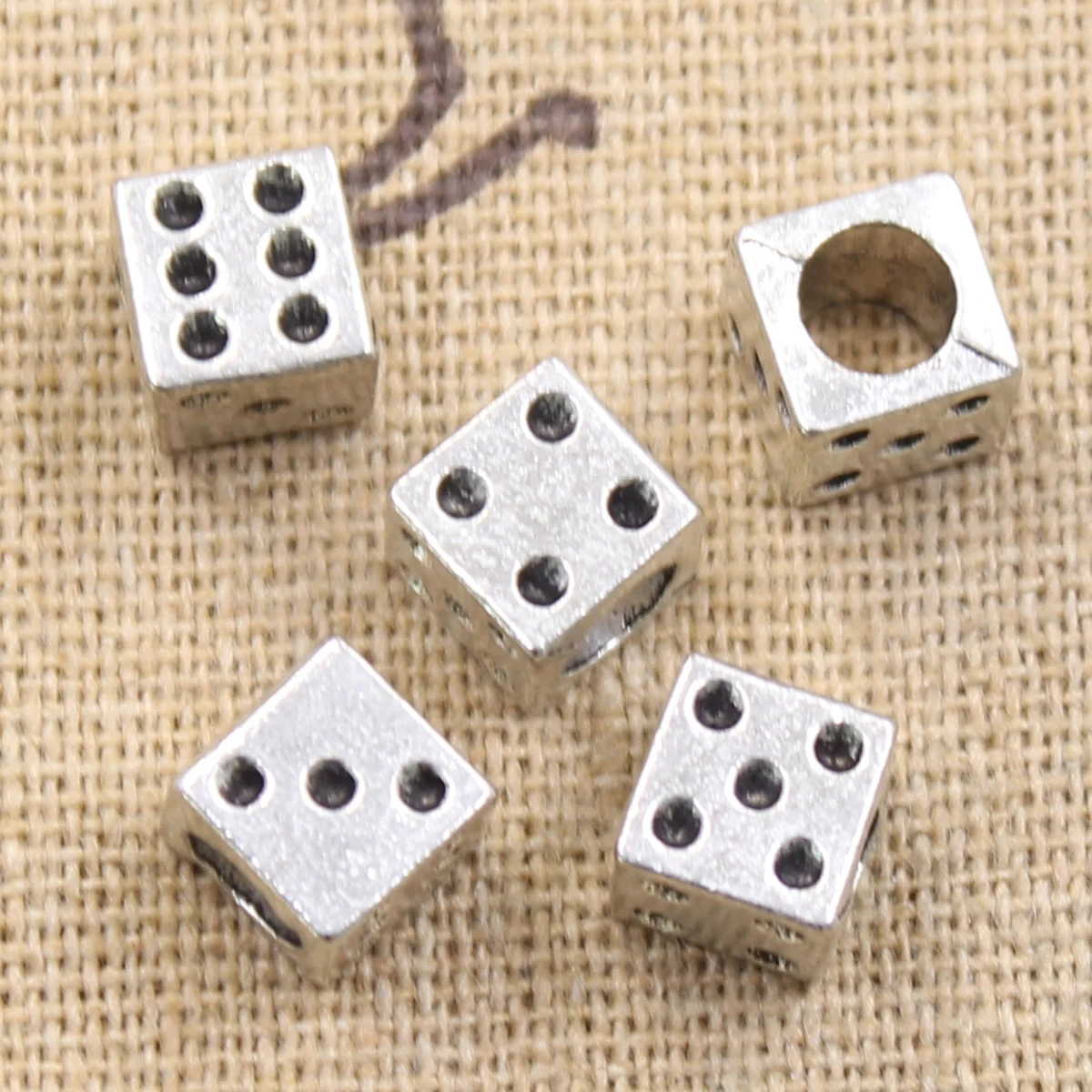 8pcs 7x7x7mm Casino Lucky Dice 4.5mm Big Hole Bead Charm Fits Antique Silver Color Charm Bracelets Wholesale