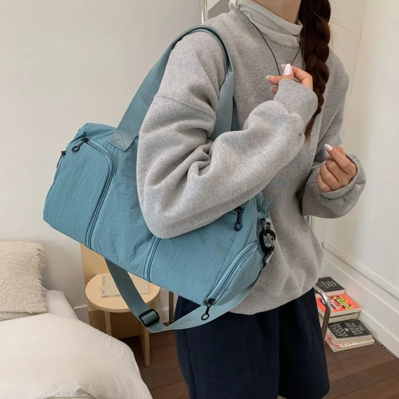 

Женская спортивная сумка для фитнеса, большая вместительная сумка для коротких поездок, дорожная сумка через плечо, дышащая мягкая конструкция