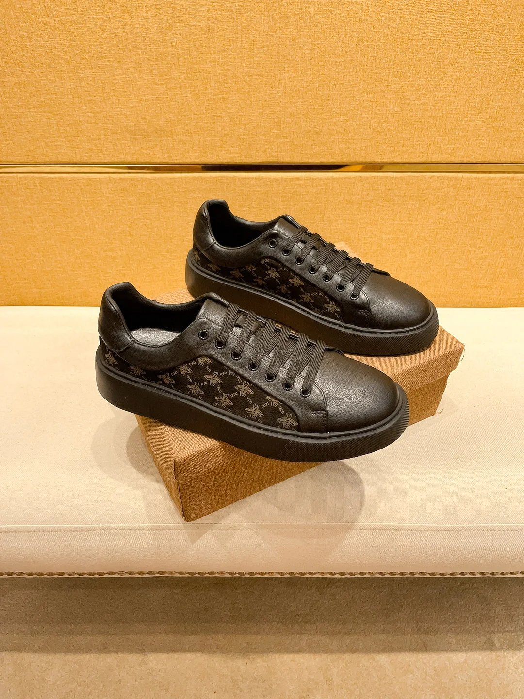 Men's Handmade Leather Lac-up Sport Shoes Comfortable Casual Design Sneakers Hot Sale Sports Footwear