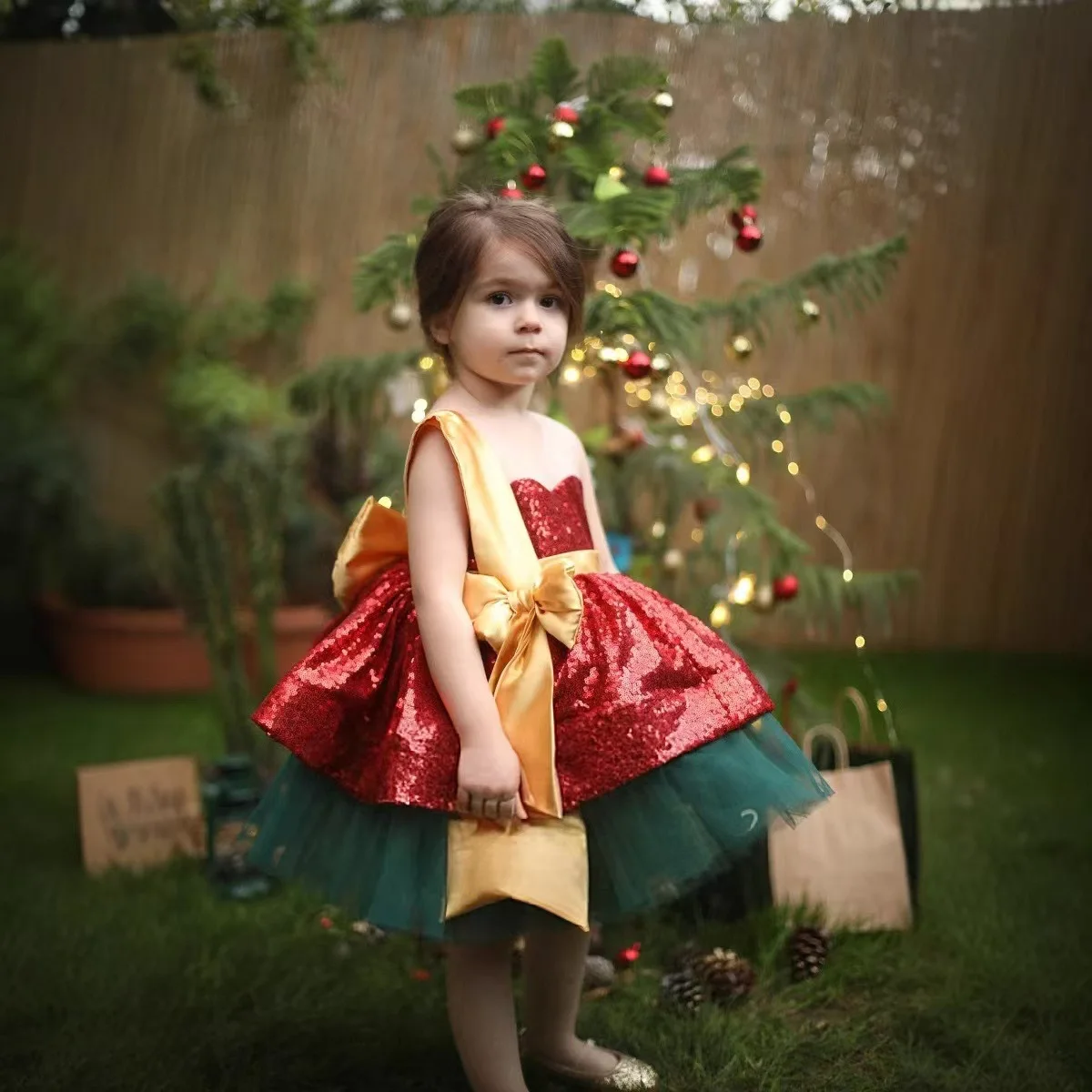 Flower Girl Dress New Christmas Green Birthday Princess Dress Sleeveless Dress Halloween Bow Graduation Prom Dress Customized