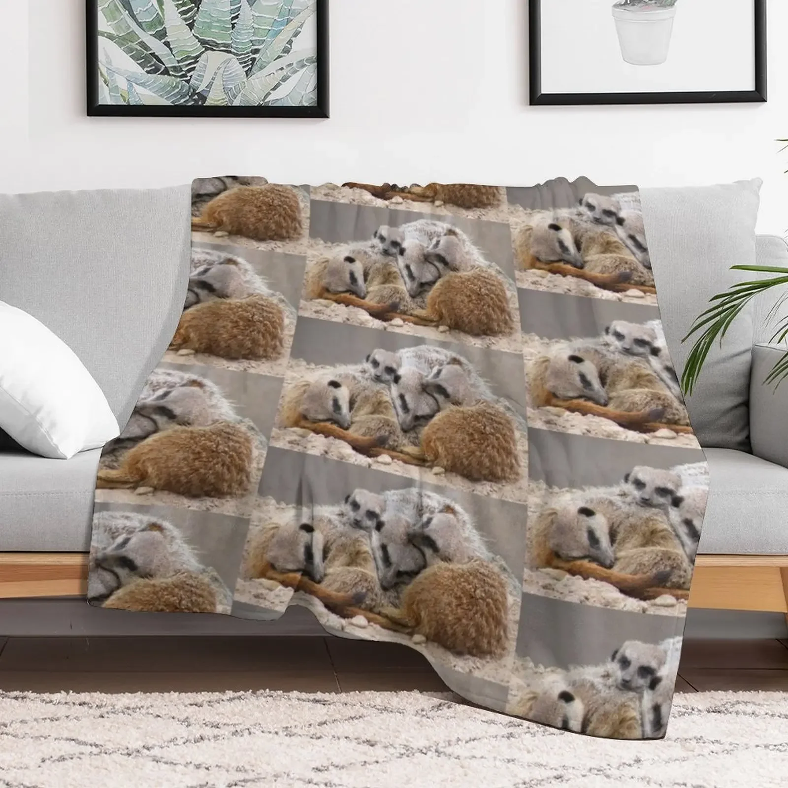 Meerkat cuddles Throw Blanket Elegant Warm Throw Blanket for Hotel Home