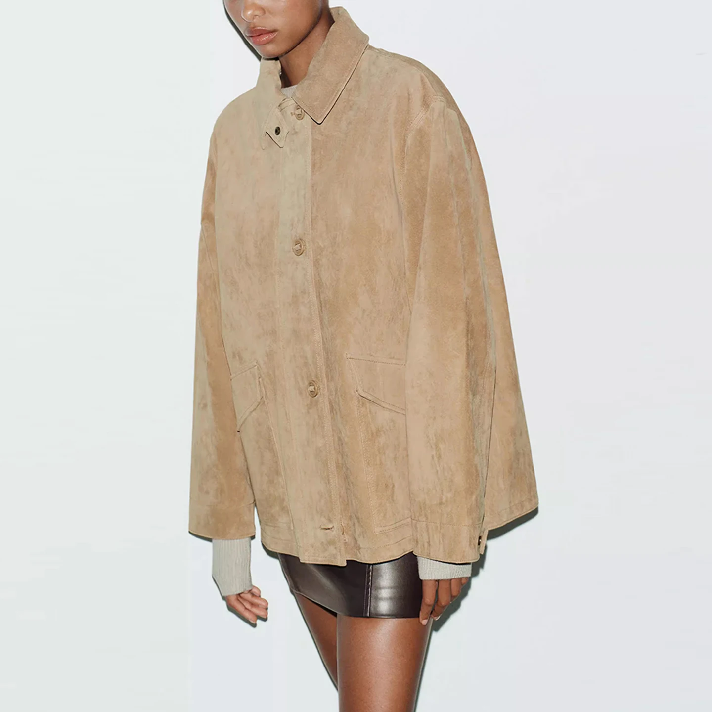 Herbst 2025, lockere Passform, Samt-Lederjacke für Damen mit Ketten, Quali-Textur, Damen-Oberbekleidung, europäische Sle Z