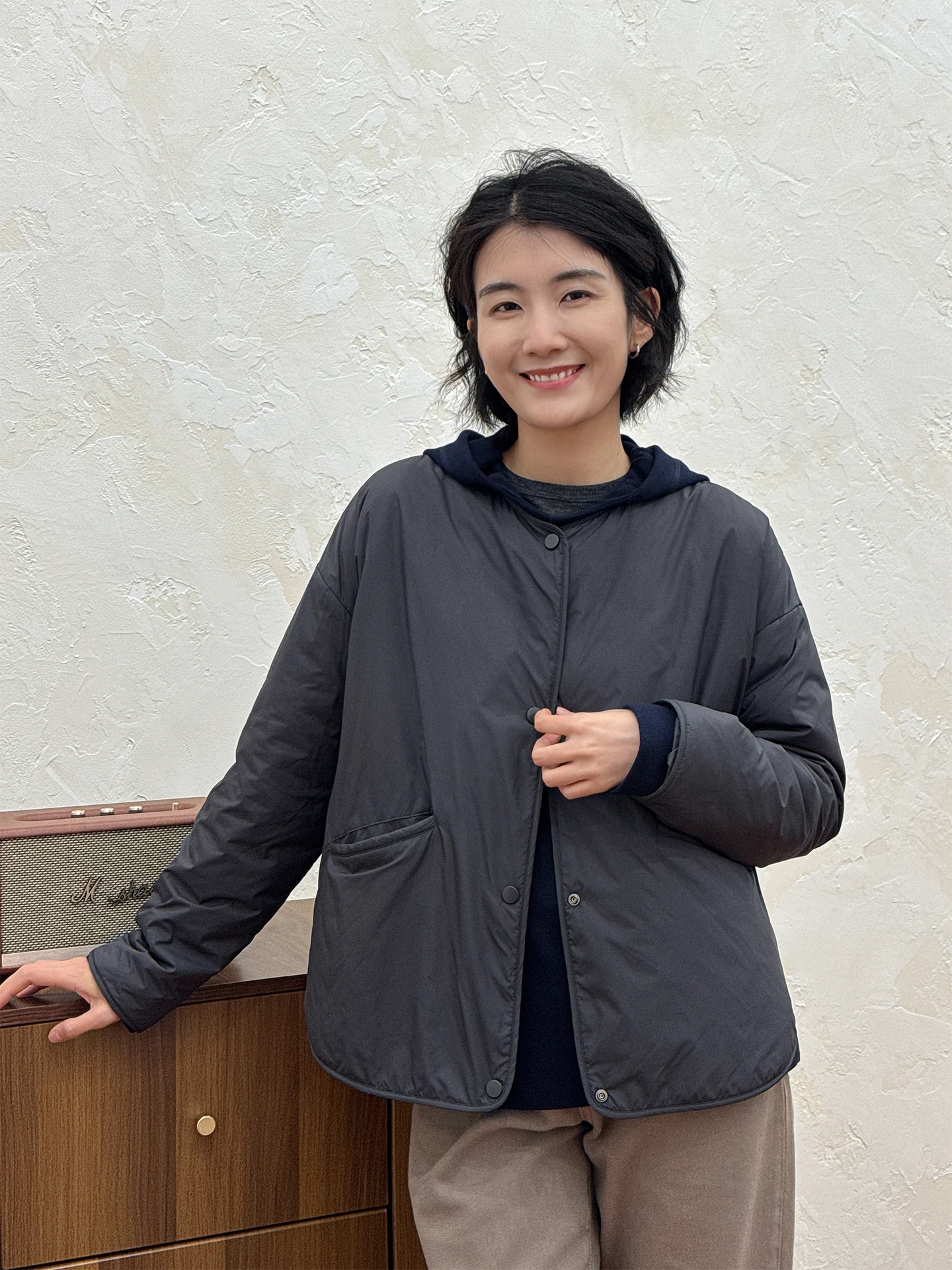 

Теплая хлопковая куртка женская свободного кроя с круглым вырезом, новинка весны 2026, комфортная, с внутренней подкладкой из полиэстера