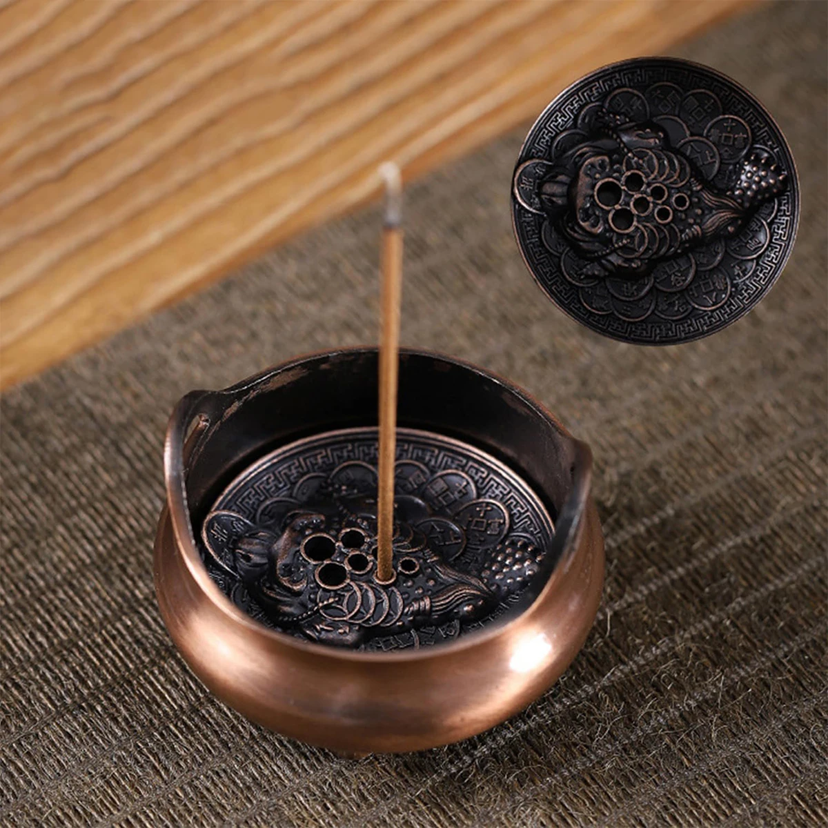 

Incense Holder Fashion Incense Holder Dust-proof Mini Buddhist Altar Incense Burner Japanese Style Metal Incense Holder Indoor