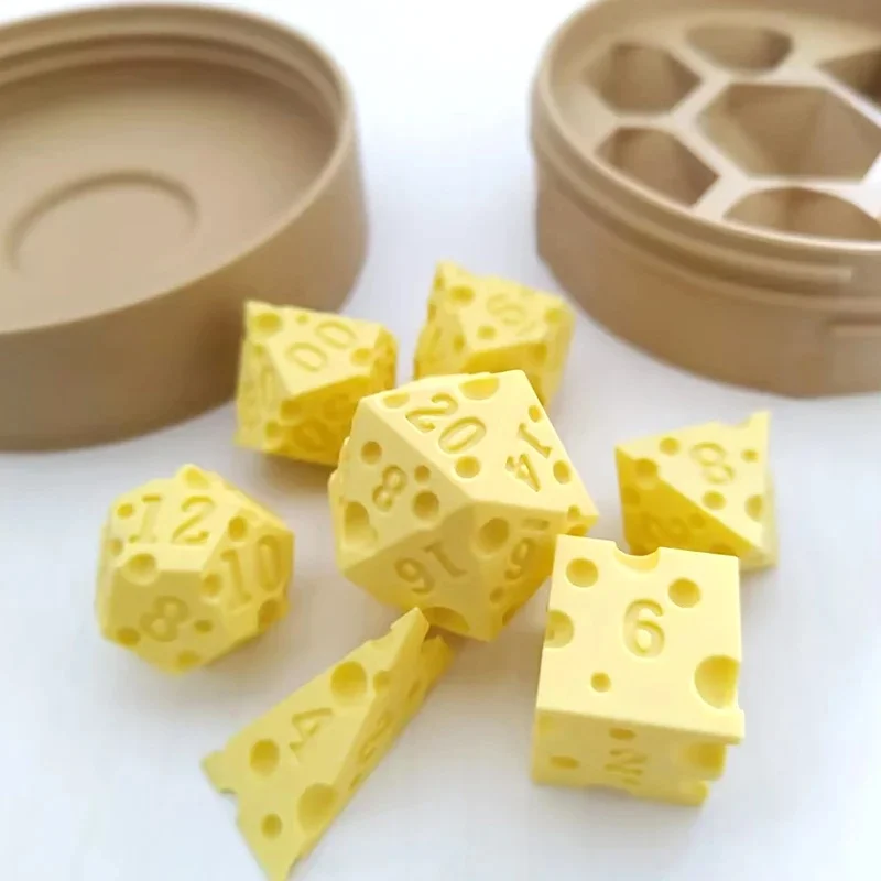 Cheese Shaped Dice Storage Box Multi Sided D4 D20 Dice Organizer Tabletop Board Game Decor Party Game Accessories