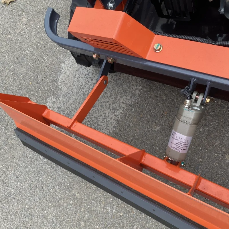 

Customizable, adjustable blade, super strong engine, remote control lawn mower 4-stroke 24V