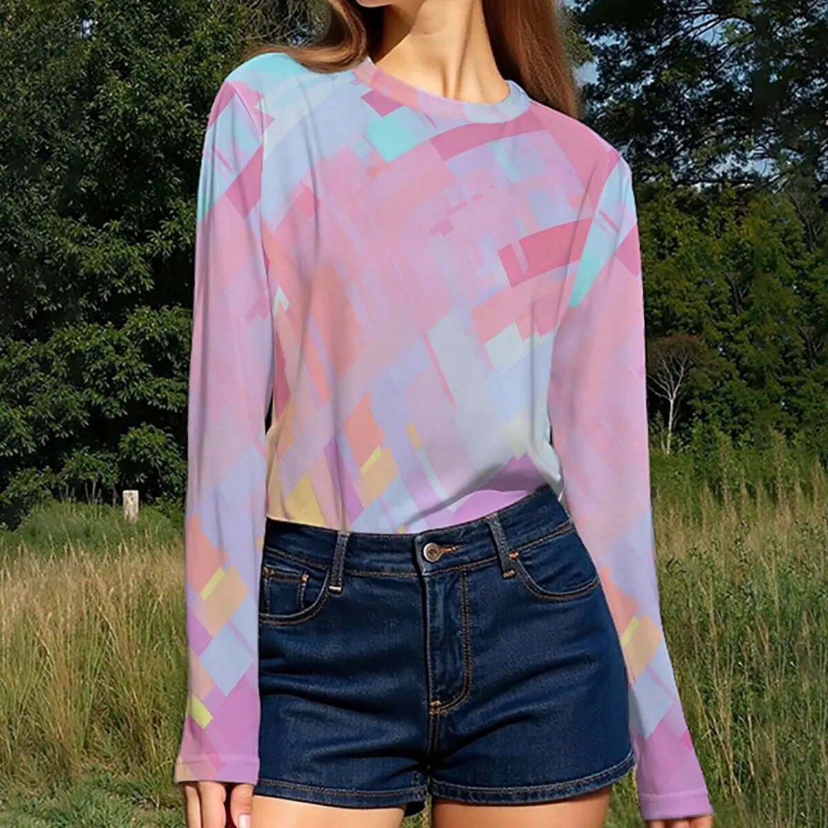 Women's long-sleeve T-shirt, stylish streetwear, vibrant and artistic, suitable for outdoor socializing and dating, versatile.