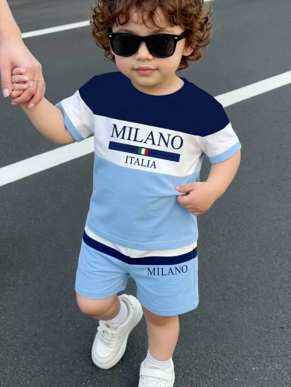 Jungenkleidung Lässiges Streifen-Buchstabenmuster Bedrucktes Kurzarm-T-Shirt Shorts-Set Outdoor Schnelltrocknende Oberteile Lässiges Kinder-Oberteil – Detail 4