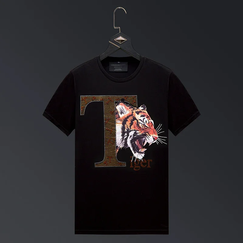 

2025 Letter Tiger Rhinestones T Shirt Men Fashion Streetwear O Neck Short Sleeve Slim Modal Cotton Casual T-shirts Plus Size 6XL