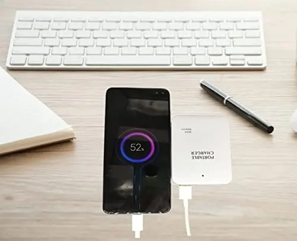 휴대용 AA 배터리 홀더 박스 케이스 스위치 및 LED 조명이 있는 여행용 비상 충전기용 USB 포트, 전화용 충전기, 전원